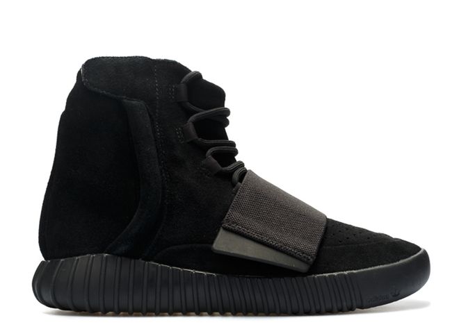 adidas Yeezy Boost 750 Triple Black (USED)