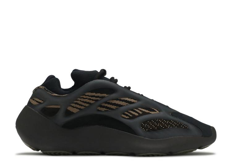 adidas Yeezy 700 V3 Clay Brown (USED)