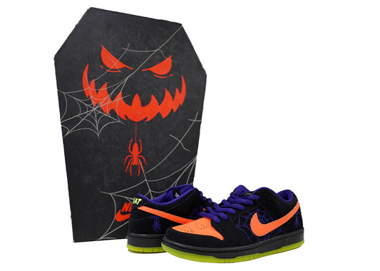 Nike SB Dunk Low Night Of Mischief Halloween Special Box