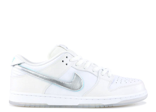 Nike SB Dunk Low Diamond Supply Co White Diamond